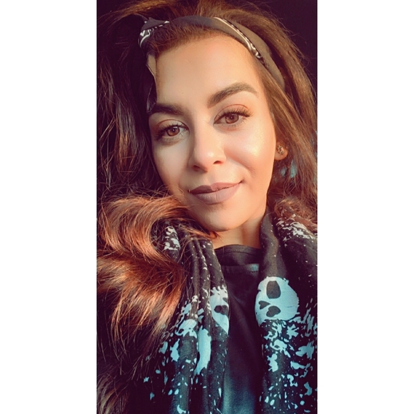 Meet your Posher, Riham - Picture 1 of 1